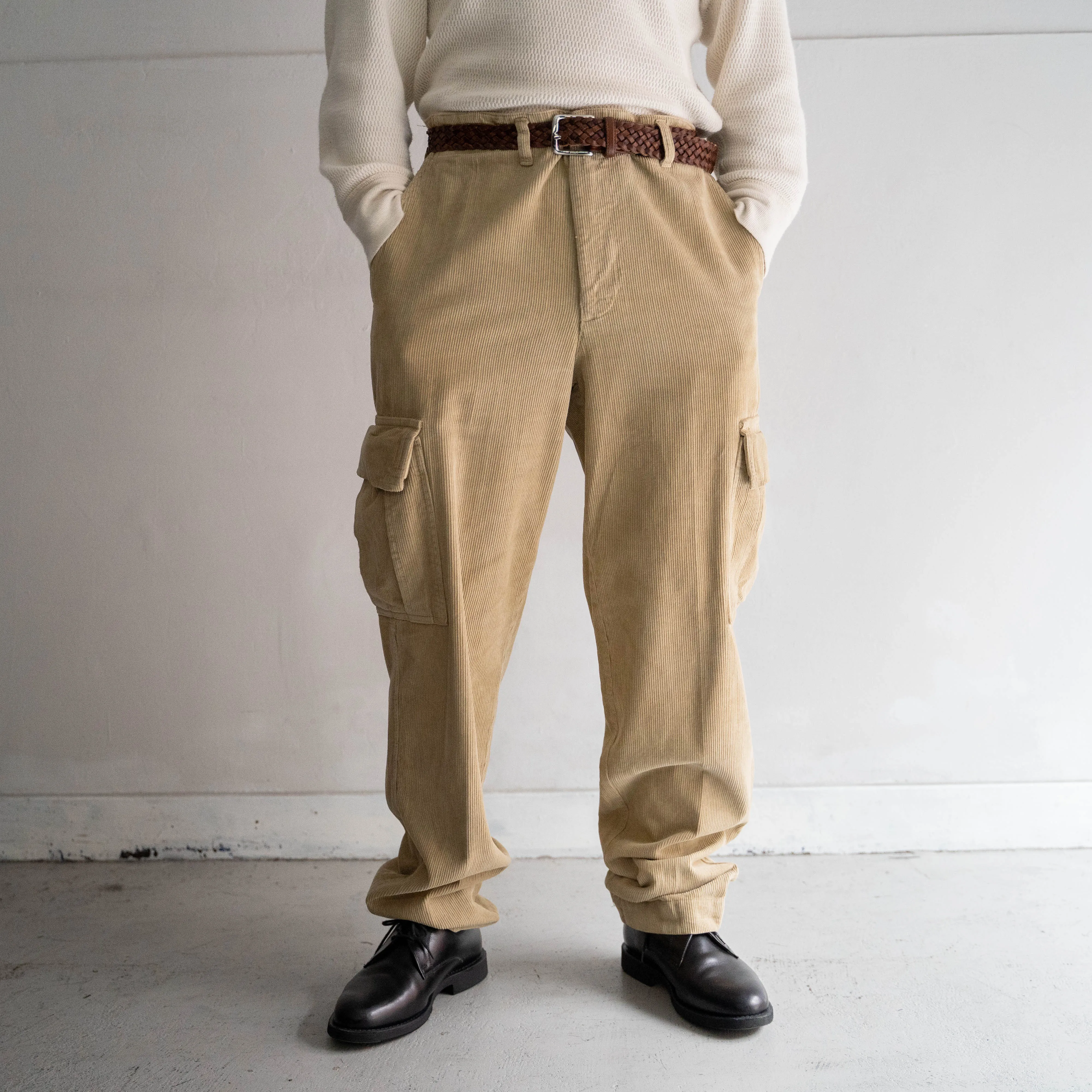 around 1990s European beige color corduroy cargo pants