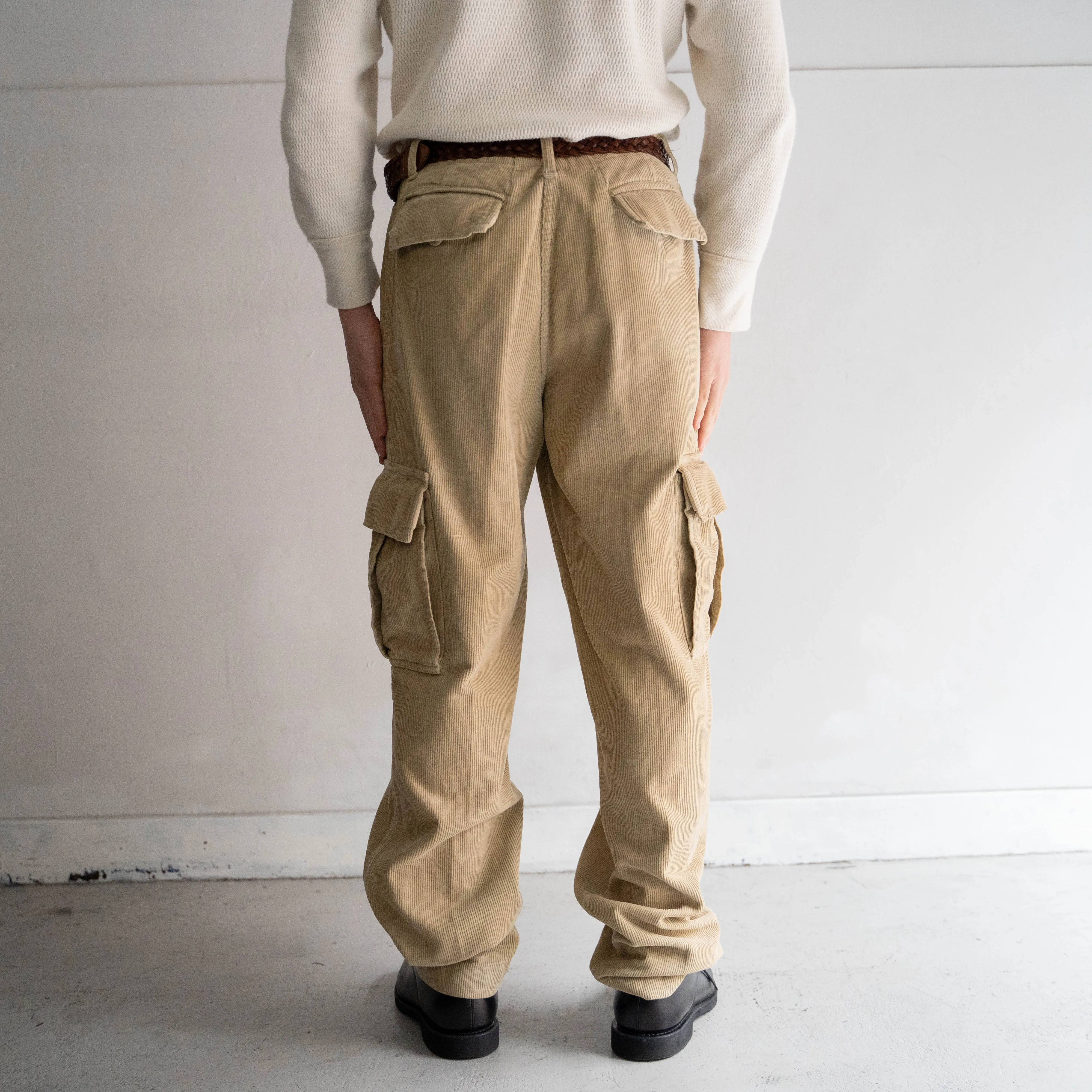 around 1990s European beige color corduroy cargo pants