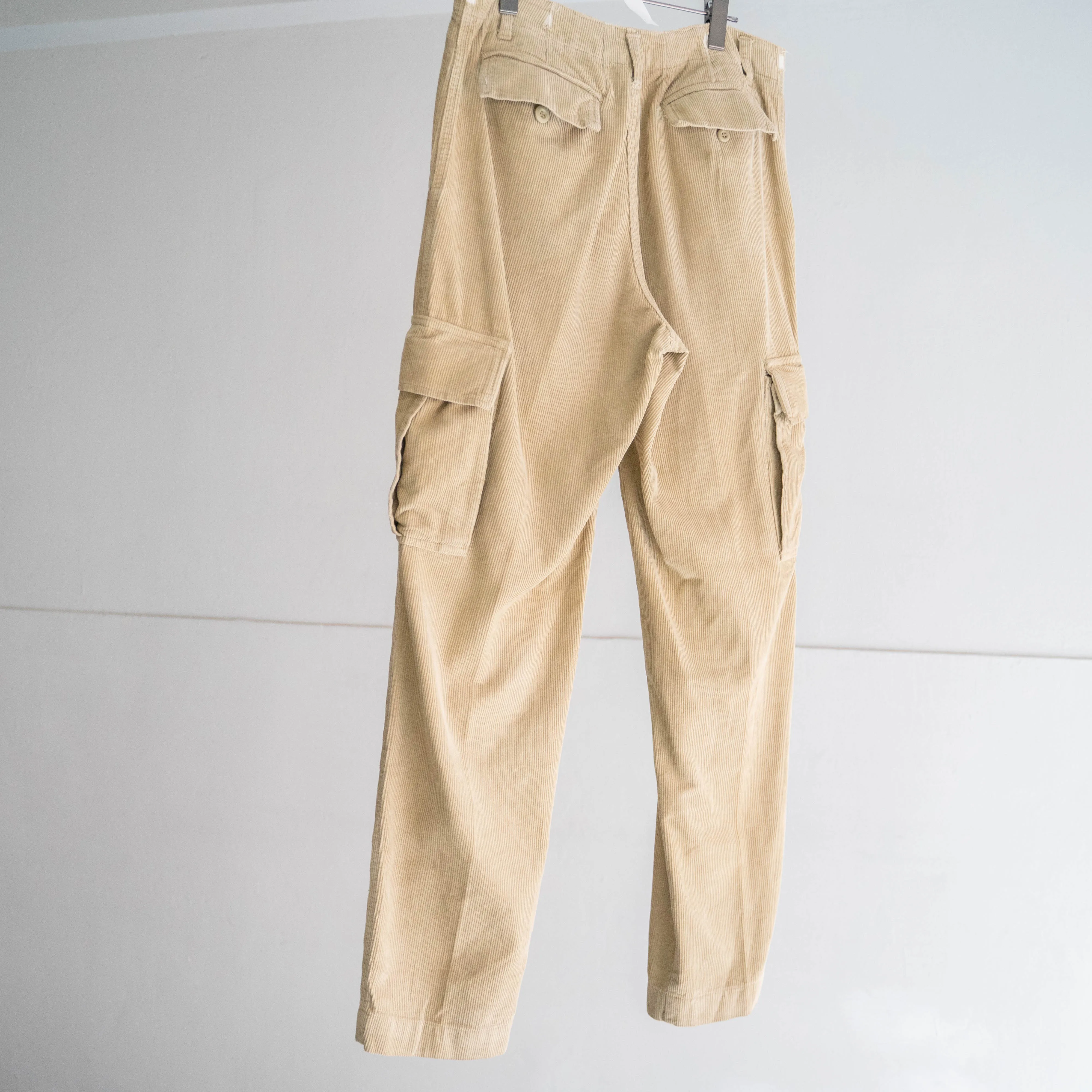 around 1990s European beige color corduroy cargo pants