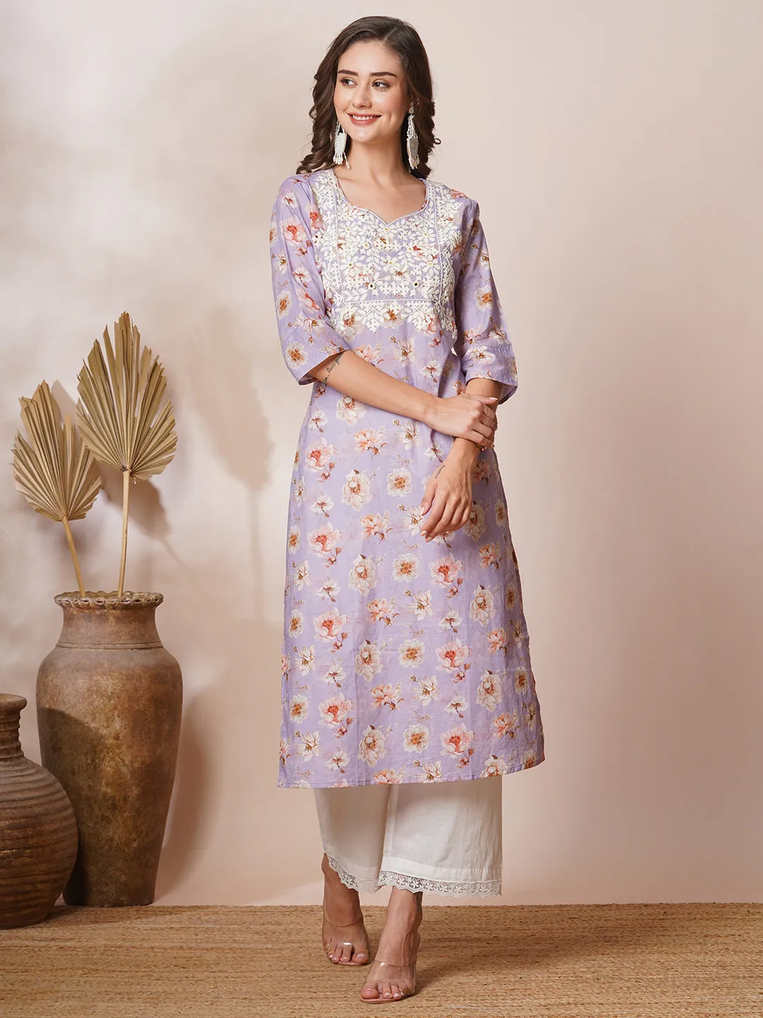 Chikankari Embroidered & English Floral Printed Straight Fit Kurta - Lavender