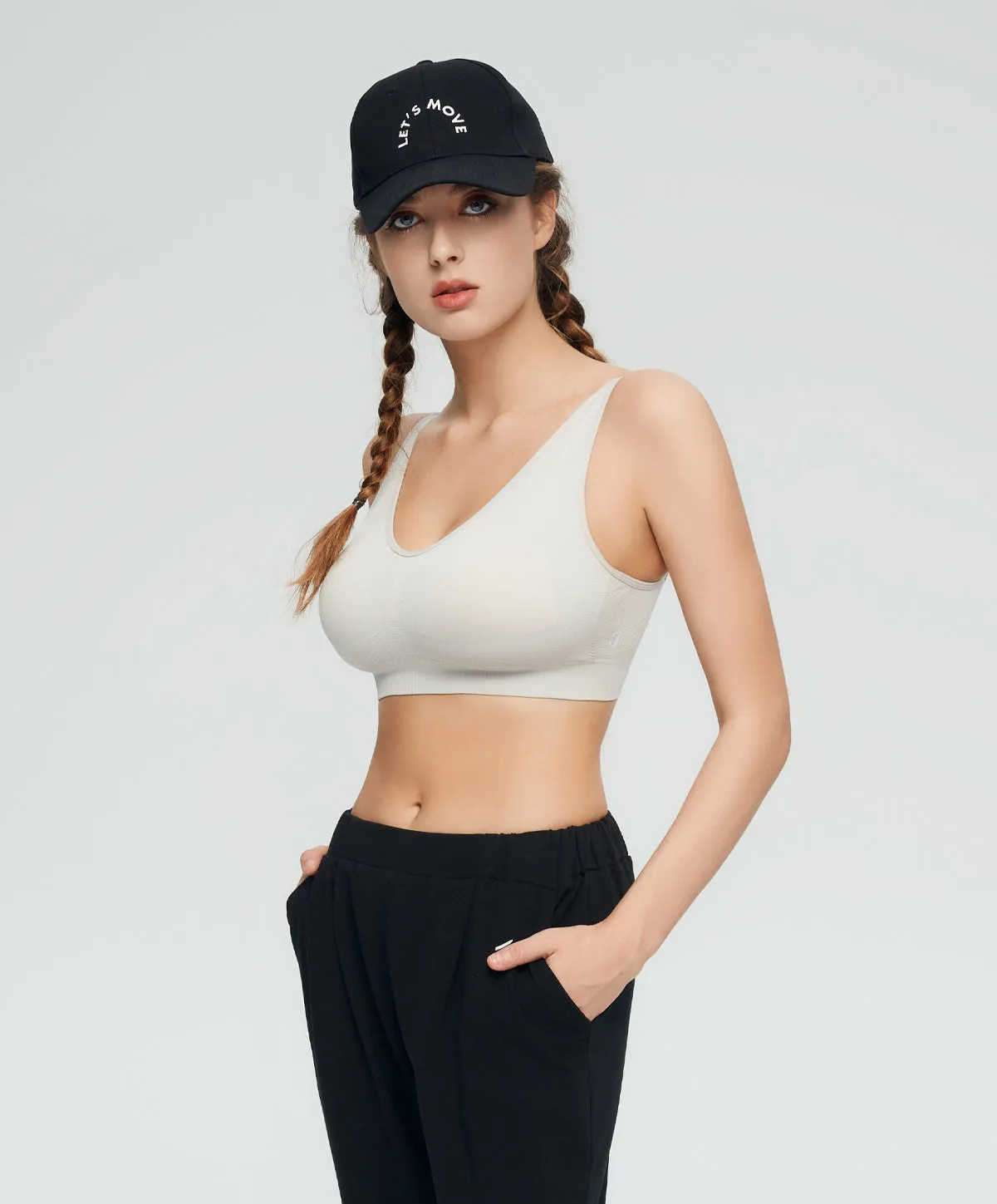 Energized Artletes Seamless V-Neck Sports Bra