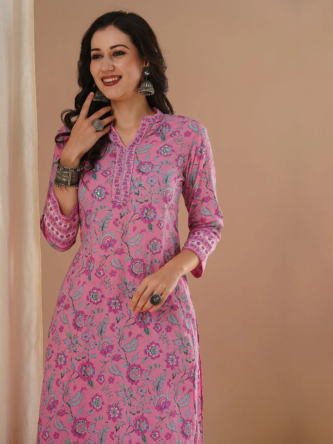 Ethnic Floral Printed Straight Fit Kurta with Pant - Pink