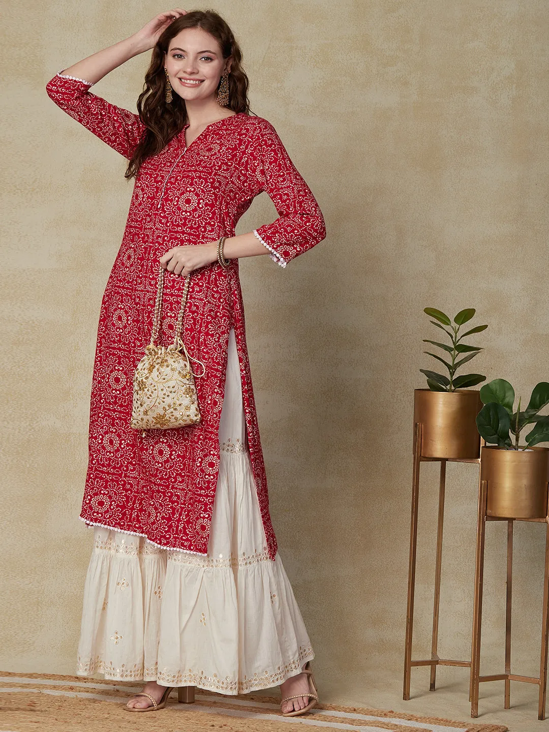 Ethnic Foil Printed Lace Embellished Kurta - Red