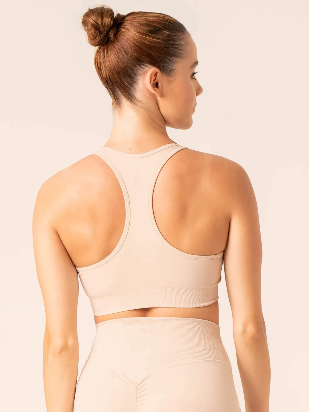 Focus Seamless Sports Bra | Chalk Marl