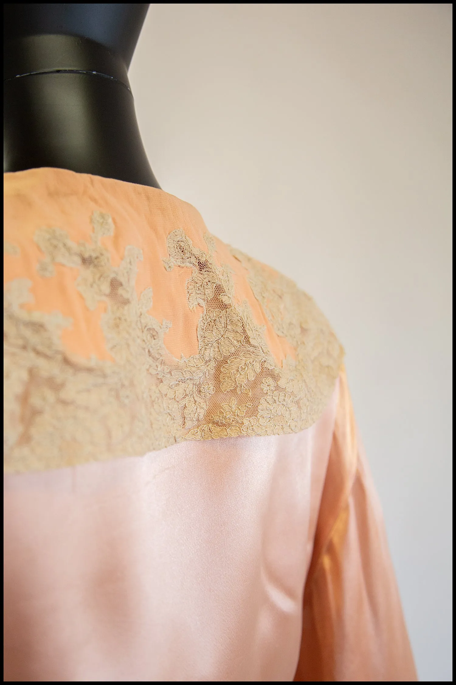 RESERVED Vintage 1940s Peach Satin Robe Jacket