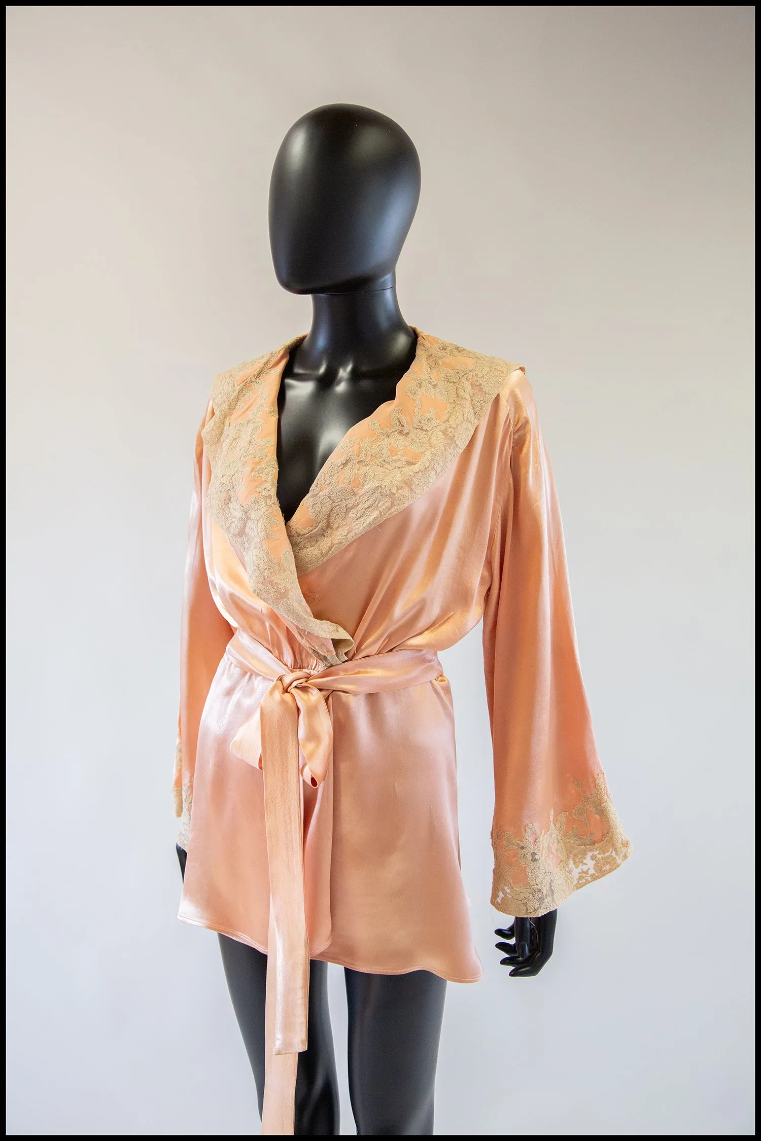 RESERVED Vintage 1940s Peach Satin Robe Jacket