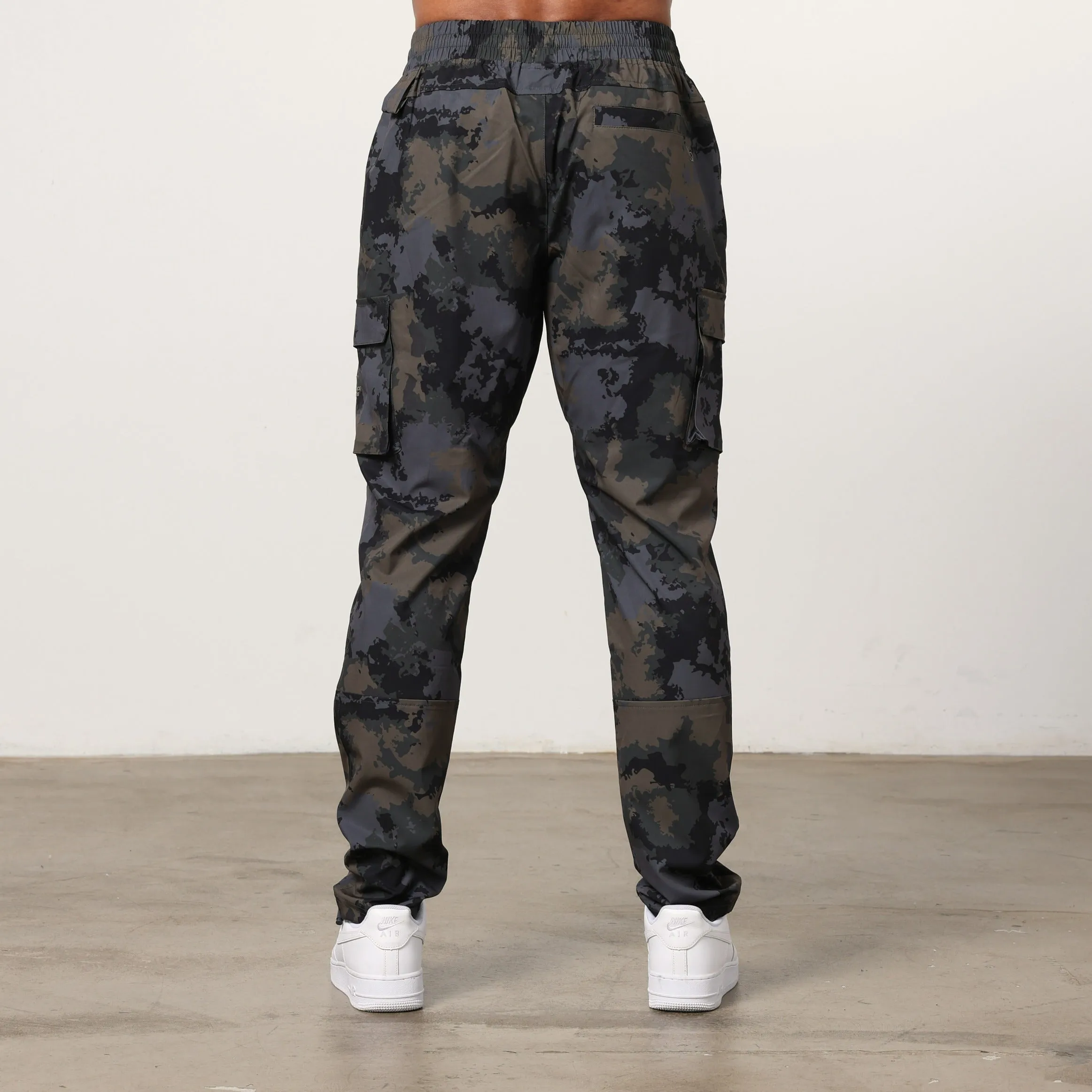 Vanquish Utility Brown Camo Tapered Cargo Pants